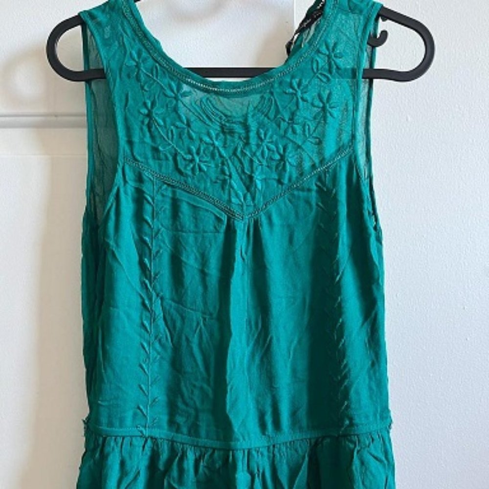 Beatiful Emerald Color Dress from Zara